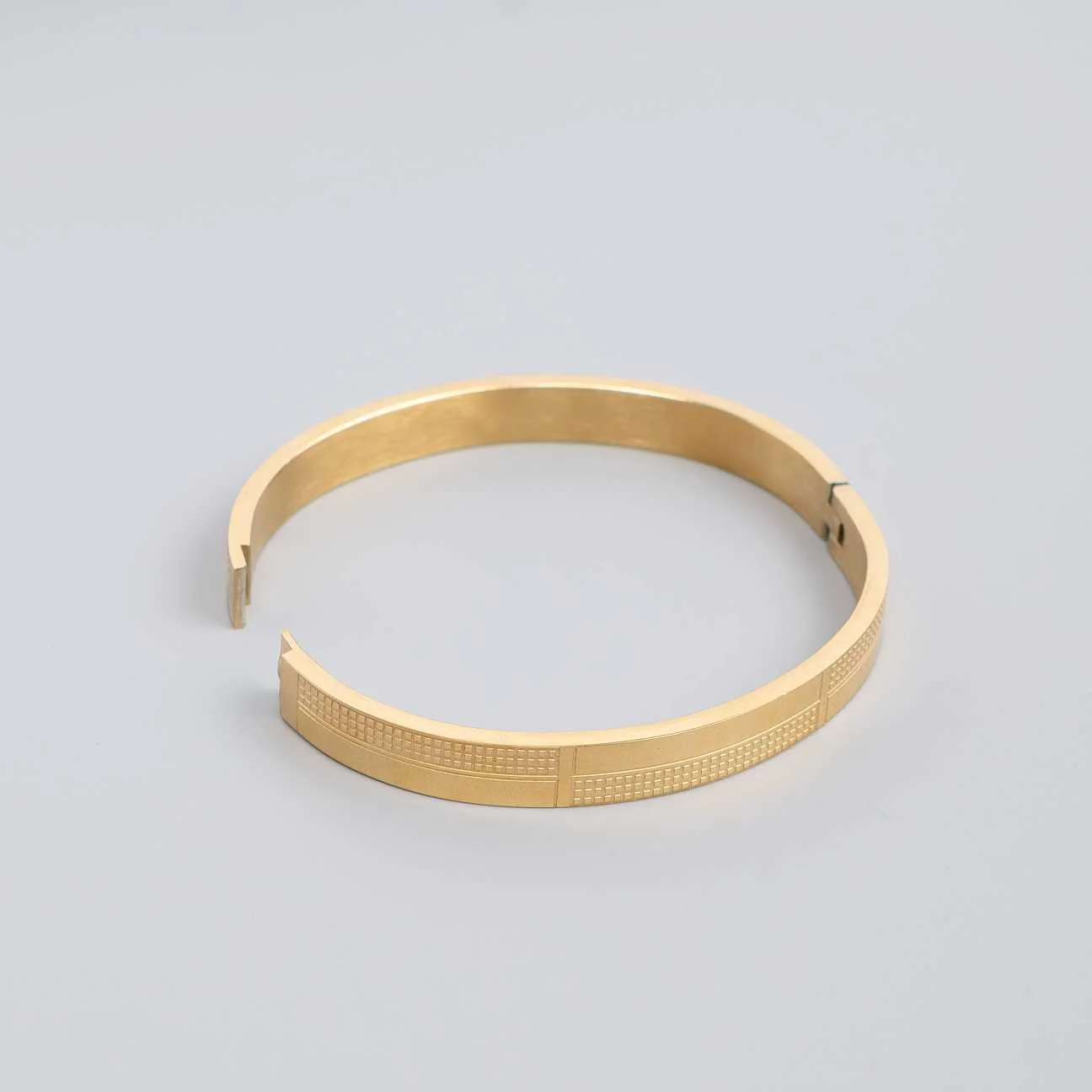 Arin Gold Kada - Image 4