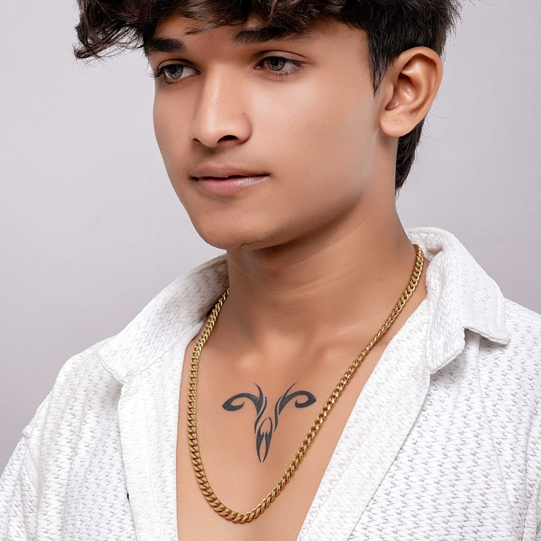 Bold Monarch 18K Gold Chain - Image 4