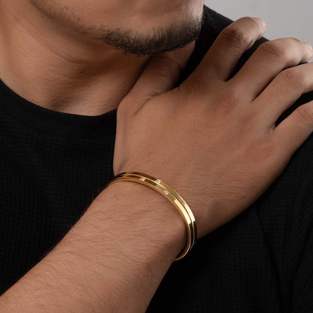 Gold Dust Diamond Kada - Image 3