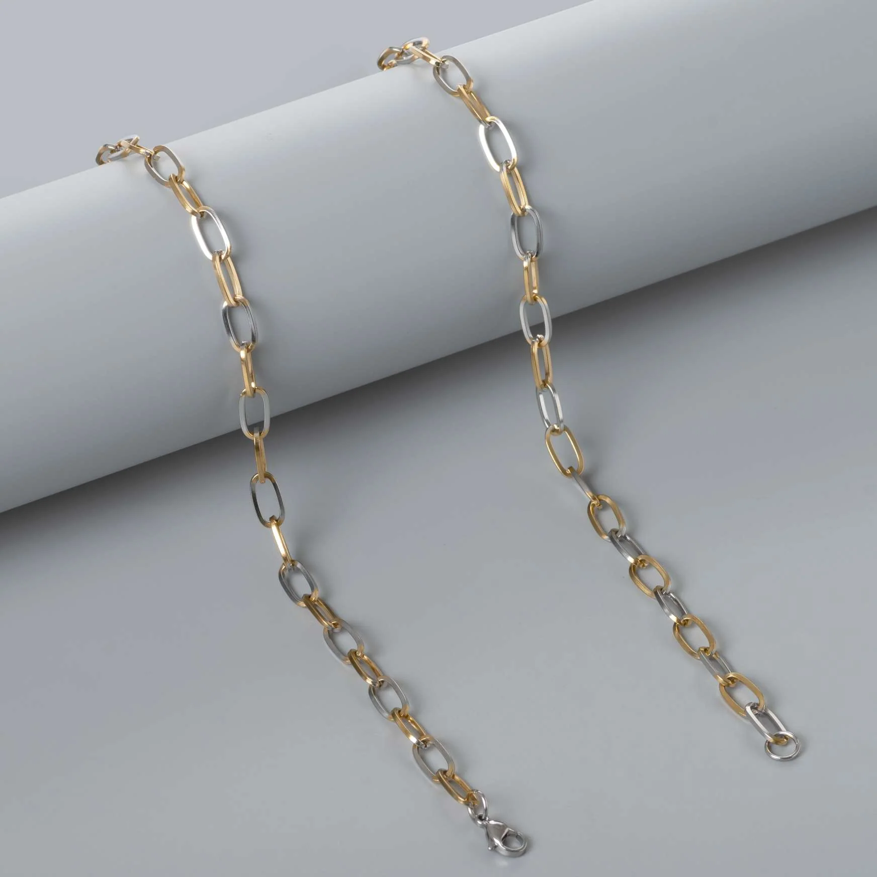 Golden Edge Chain - Image 3