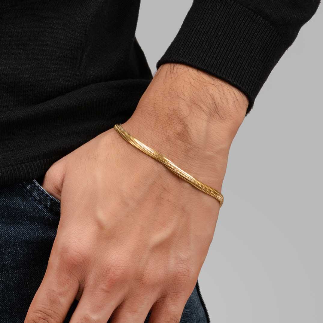 Royal Glide 18K Gold Plated Bracelet - Image 2