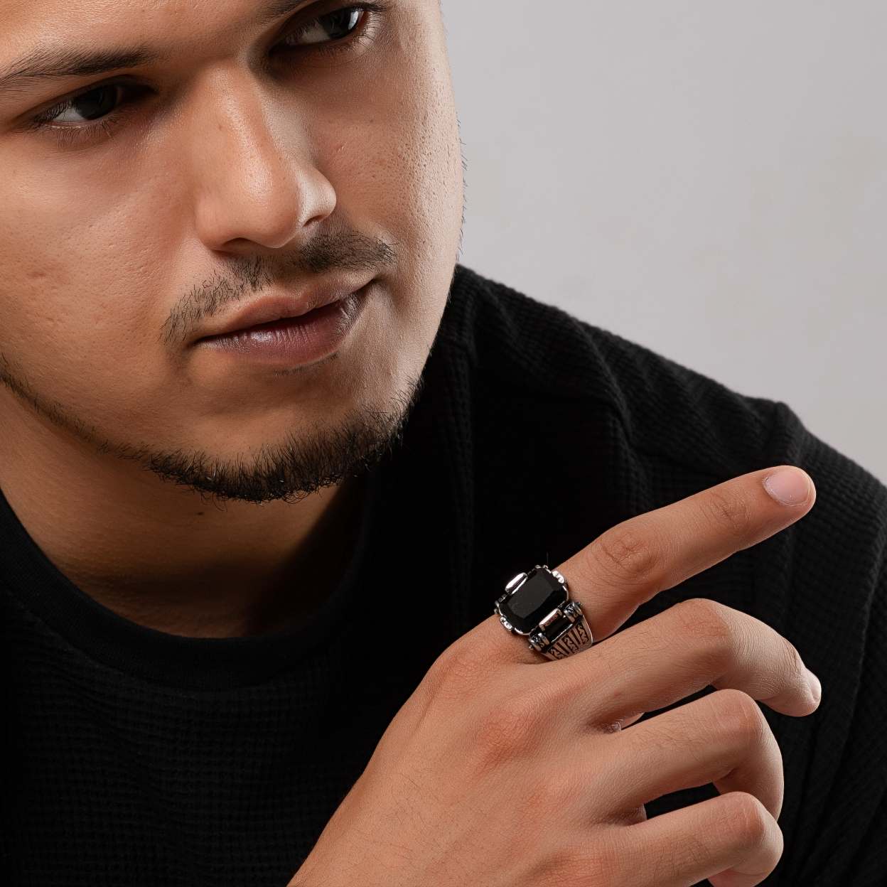 SILVER REGAL RING - Image 4